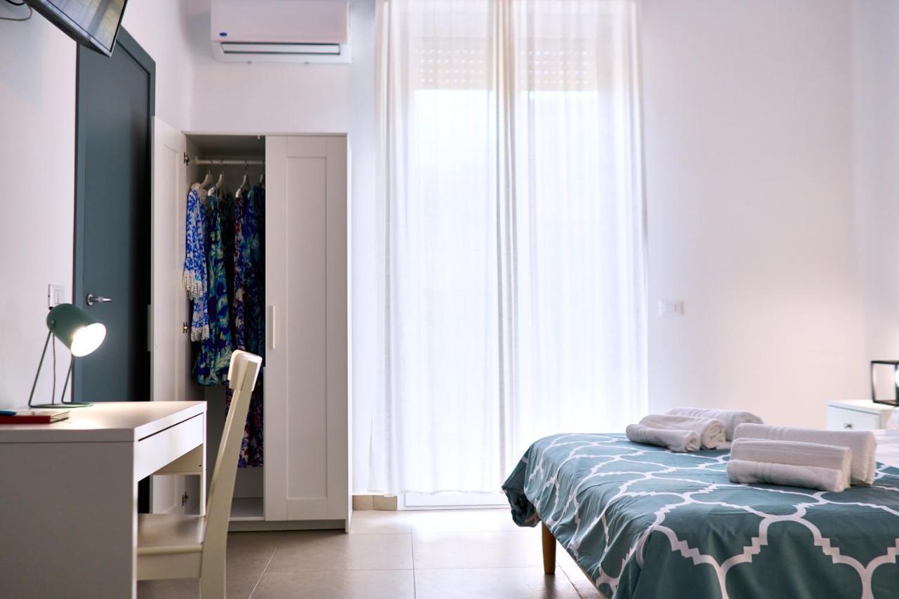 Vento Di Mare Aparthotel Piraino Bagian luar foto
